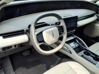Lincoln Nautilus 2024 AWD Premiere 4 puertas SUV