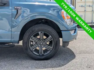 Ford F-150 2023 4x4 XLT 4 puertas SuperCrew 5.5 pies. Caja corta