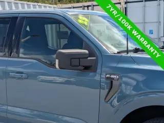 Ford F-150 2023 4x4 XLT 4 puertas SuperCrew 5.5 pies. Caja corta