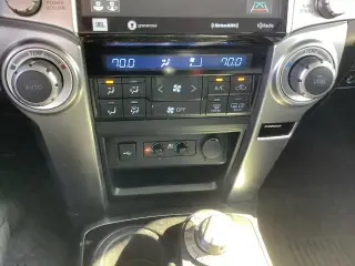 Toyota 4Runner 2023 AWD Limited 4 puertas SUV
