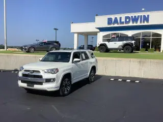 Toyota 4Runner 2023 AWD Limited 4 puertas SUV