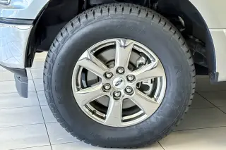 Ford F-150 2020 4x4 XLT 4 puertas SuperCrew 5.5 pies. SB
