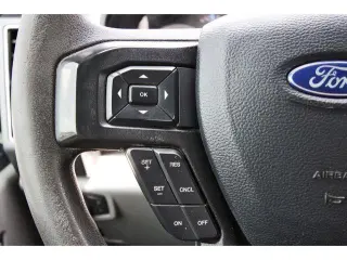 Ford F-250 Super Duty 2021 4x4 XLT Cabina doble 4 puertas 6.8 pies. Caja corta