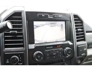 Ford F-250 Super Duty 2021 4x4 XLT Cabina doble 4 puertas 6.8 pies. Caja corta