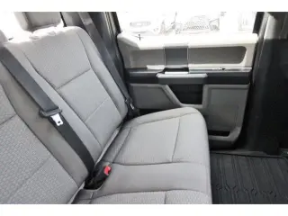 Ford F-250 Super Duty 2021 4x4 XLT Cabina doble 4 puertas 6.8 pies. Caja corta