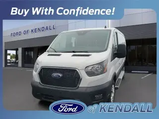 Ford Transit 2025 250 3 puertas SWB Techo bajo Furgón de carga