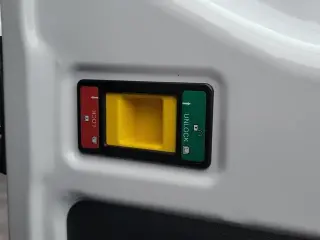 Ford Transit 2025 250 3 puertas SWB Techo bajo Furgón de carga