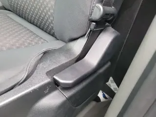 Ford Transit 2025 250 3 puertas SWB Techo bajo Furgón de carga