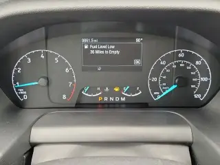 Ford Transit 2025 250 3 puertas SWB Techo bajo Furgón de carga