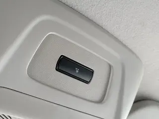 Ford Transit 2025 250 3 puertas SWB Techo bajo Furgón de carga