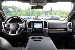 Ford F-150 2018 4x4 Lariat 4 puertas SuperCrew 5.5 pies. Caja corta