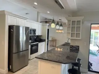 Propiedad en alquiler con 3 dormitorios y 2 baños en Port Saint Lucie