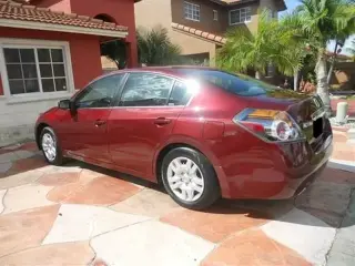 2012 Nissan Altima 2.5S
