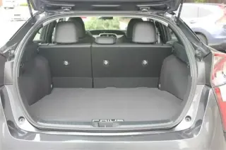 2016 TOYOTA PRIUS III