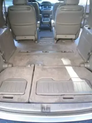 --2010 Honda Odyssey EX-L--