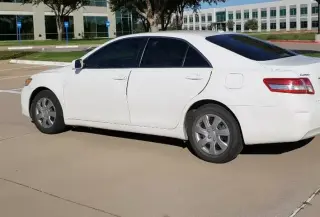 **2011 Toyota Camry LE**
