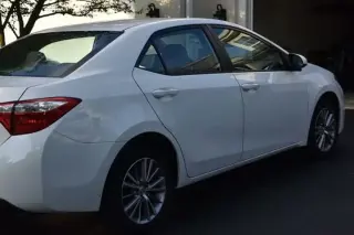 2015 TOYOTA COROLLA LE PLUS