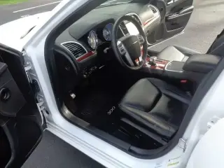 2014 CHRYSLER 300 LIMITED