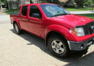 2008 NISSAN FRONTIER SE 4DR