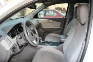 2011 CHEVROLET TRAVERSE LT