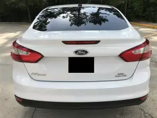 2012 FORD FOCUS SEL SEDAN