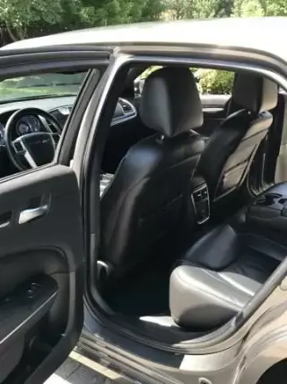 2011 Chrysler 300 LTD