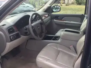 2008 Chevrolet Suburban LT
