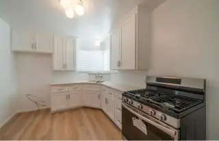 3Bed 2Bath Home in Wilshire Blvd