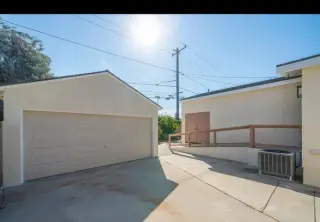 3Bed 2Bath Home in Wilshire Blvd