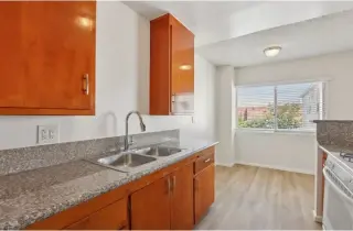 1Bedroom 1Bath Apt in  Gardena