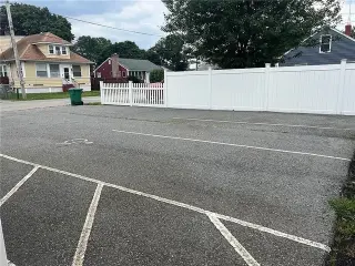 Great 2 Bedroom -1 Bath APT