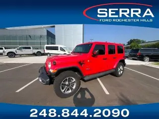 Jeep Wrangler Unlimited 2018 4x4 Sahara 4 puertas SUV (liberación a mitad de año)