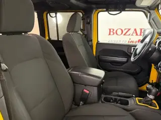 Jeep Wrangler Unlimited 2021 4x4 Sport 4 puertas SUV