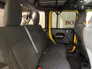 Jeep Wrangler Unlimited 2021 4x4 Sport 4 puertas SUV