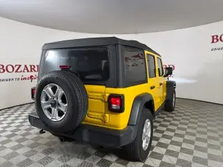 Jeep Wrangler Unlimited 2021 4x4 Sport 4 puertas SUV