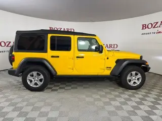 Jeep Wrangler Unlimited 2021 4x4 Sport 4 puertas SUV