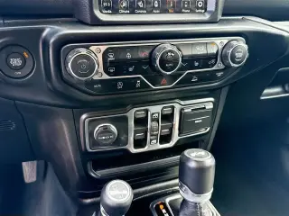 Jeep Wrangler Unlimited 2022 4x4 Sahara 4 puertas SUV