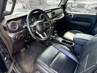 Jeep Wrangler Unlimited 2022 4x4 Sahara 4 puertas SUV