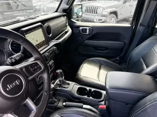 Jeep Wrangler Unlimited 2022 4x4 Sahara 4 puertas SUV