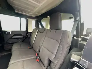 Jeep Wrangler Unlimited 2022 4x4 High Altitude 4 puertas SUV