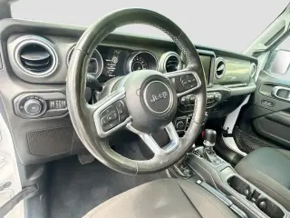 Jeep Wrangler Unlimited 2022 4x4 Sahara 4 puertas SUV