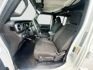 Jeep Wrangler Unlimited 2022 4x4 Sahara 4 puertas SUV