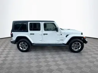Jeep Wrangler Unlimited 2022 4x4 Sahara 4 puertas SUV
