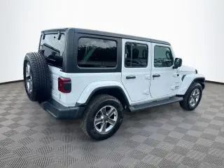 Jeep Wrangler Unlimited 2022 4x4 Sahara 4 puertas SUV