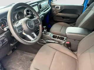Jeep Wrangler 2023 4x4 Sahara 4 puertas SUV