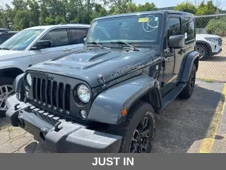 Jeep Wrangler 2017 4x4 Sahara 2 puertas SUV