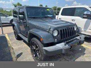 Jeep Wrangler 2017 4x4 Sahara 2 puertas SUV
