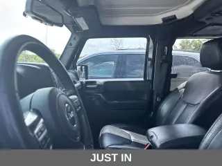 Jeep Wrangler 2017 4x4 Sahara 2 puertas SUV