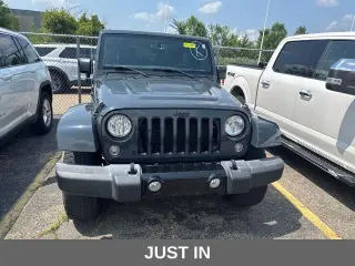 Jeep Wrangler 2017 4x4 Sahara 2 puertas SUV