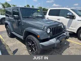 Jeep Wrangler 2017 4x4 Sahara 2 puertas SUV